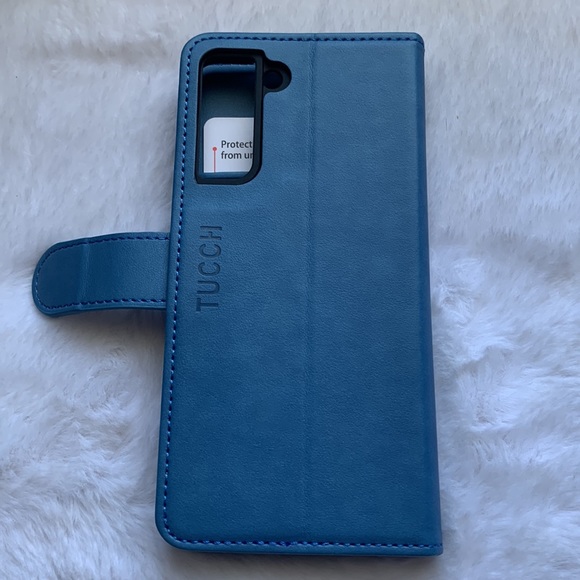 TUCCH Cellphone Wallet / Folio Case NWOT - Picture 3 of 4